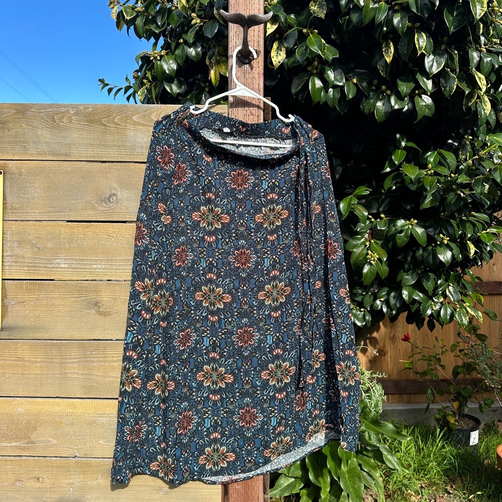 Patterned Maxi Skirt with ties